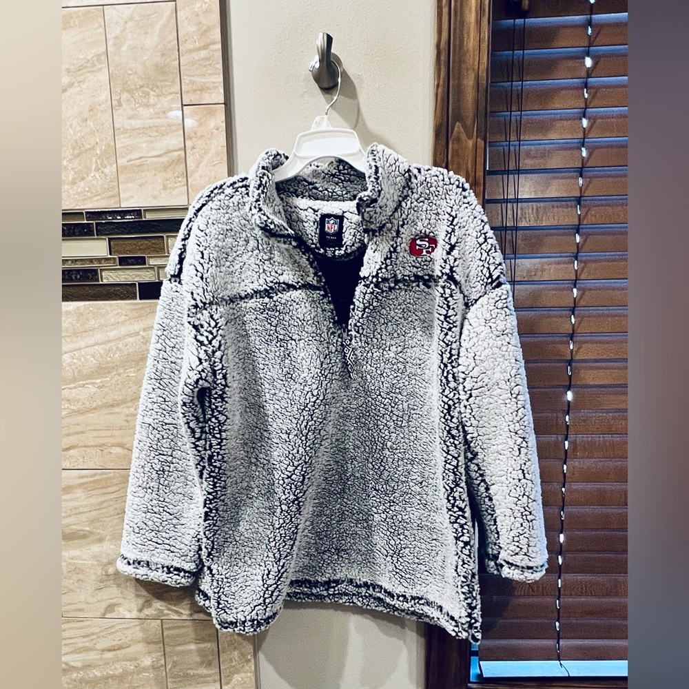 San Francisco 49ers NFL licensed fleece Sherpa pullover unisex size xl. 1/4 zip